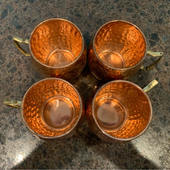 🔹EUC 🔹SET OF FOUR COPPER MUGS🔹 - Picture 2 of 2
